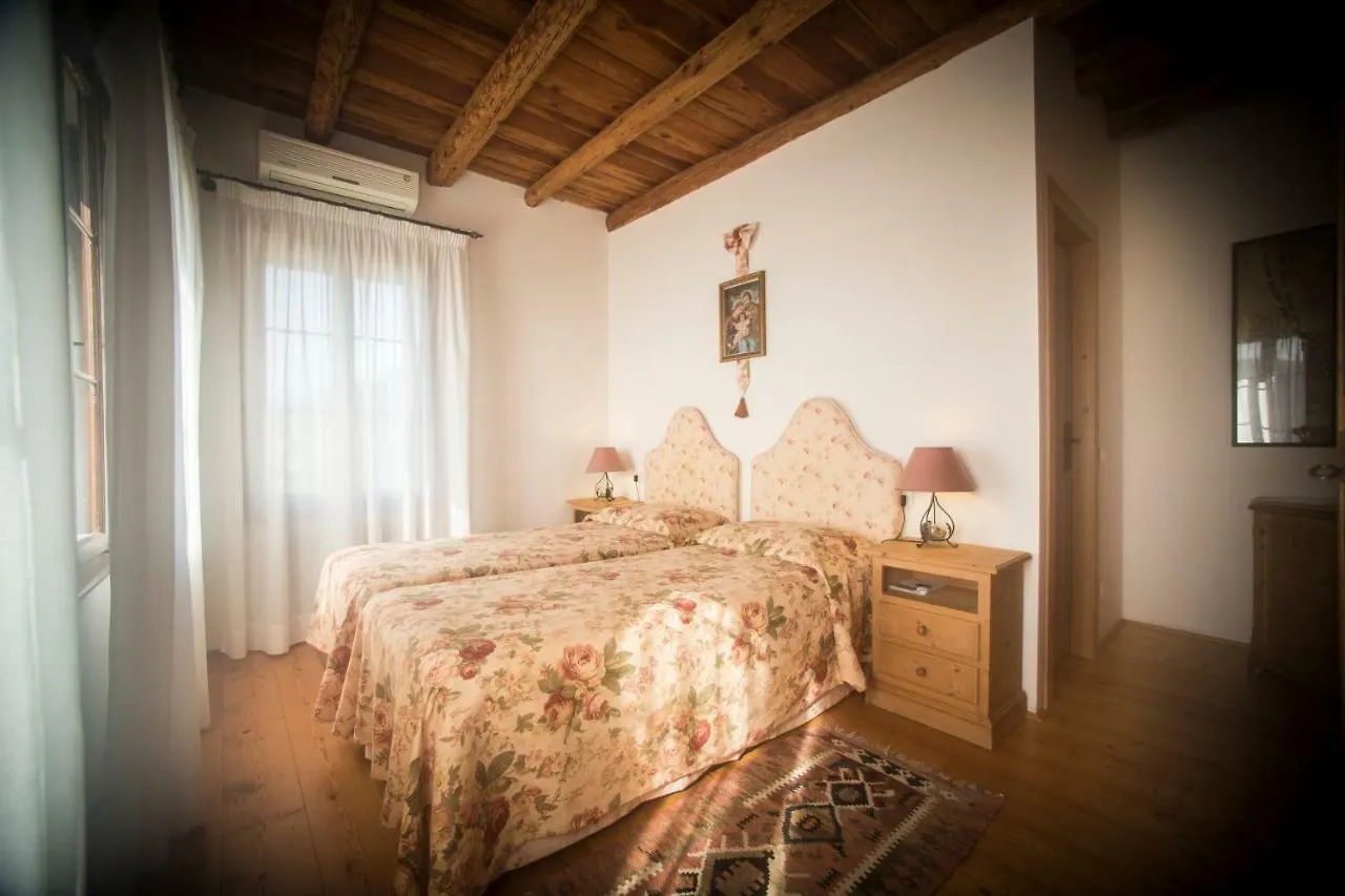 B&B Gastaldo Di Rolle Cison di Valmarino Frühstückspension